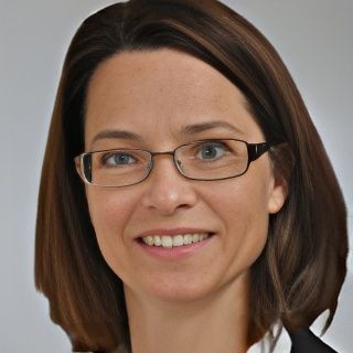 Frau Judith Voit