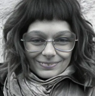 Frau Kati Sandner