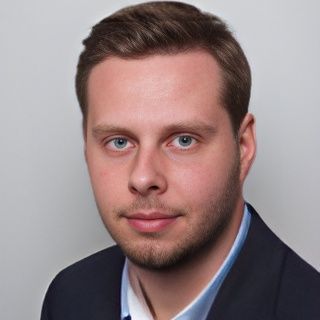 Frau Angelika Brigitte Schneid